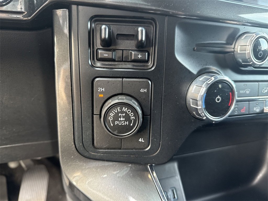 Certified 2023 Ford F150 XLT w/ Equipment Group 302A High image 29