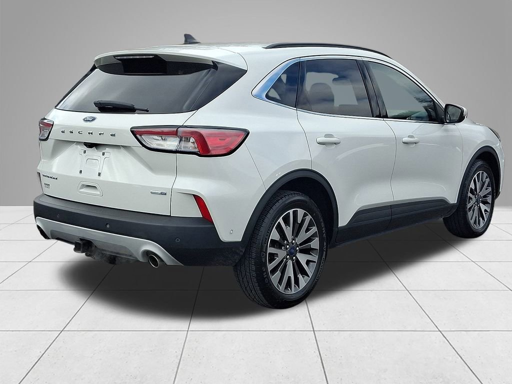 Certified 2020 Ford Escape Titanium image 2
