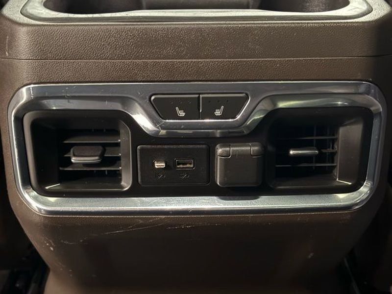 Used 2021 GMC Sierra 3500 Denali w/ Denali Ultimate Package image 35