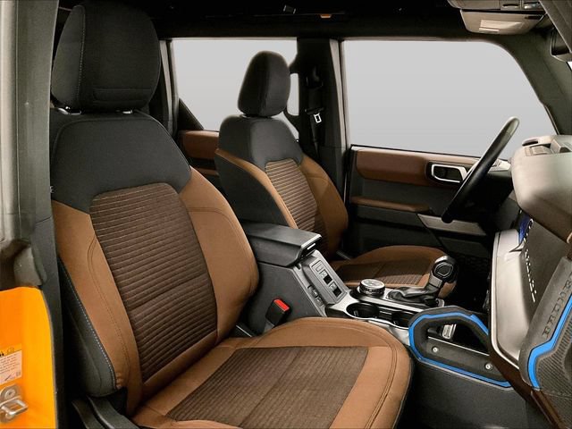 Certified 2021 Ford Bronco Outer Banks w/ Sasquatch Package AWD/4WD image 7