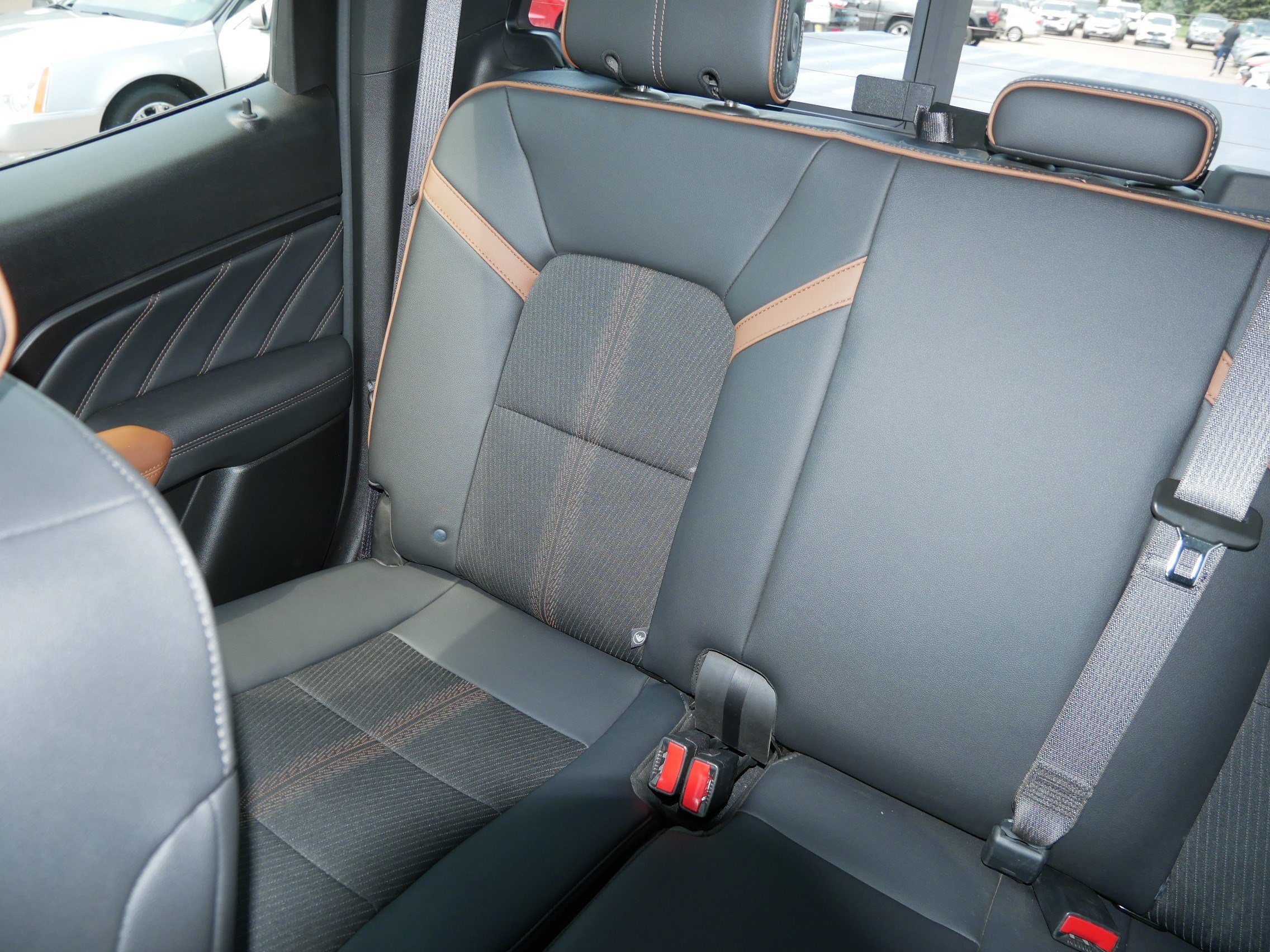 Used 2023 GMC Canyon AT4 w/ Canyon Safety Plus Package AWD/4WD image 12