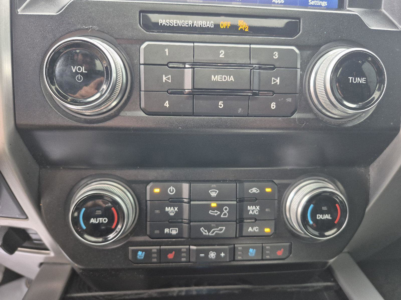 Certified 2020 Ford F150 Platinum w/ Equipment Group 701A Luxury image 18