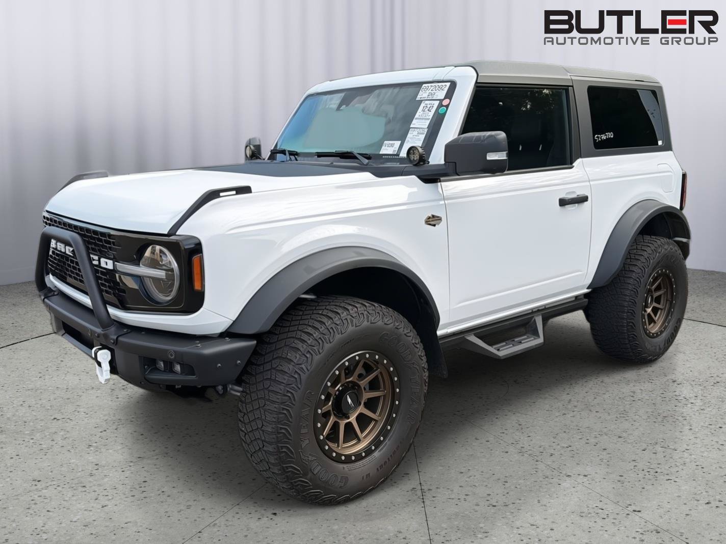 Certified 2023 Ford Bronco Wildtrak AWD/4WD image 2