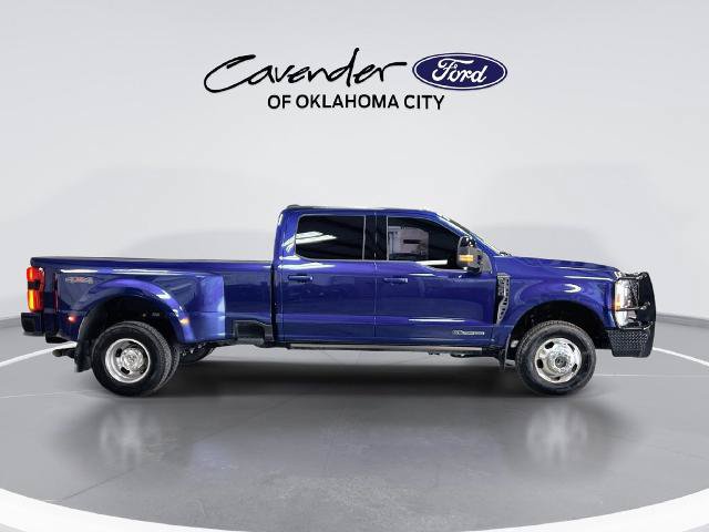Certified 2026 Ford F350 Platinum AWD/4WD image 9