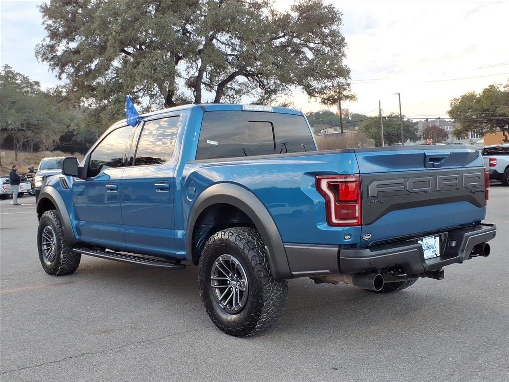 Certified 2019 Ford F150 Raptor w/ Equipment Group 802A Luxury image 3