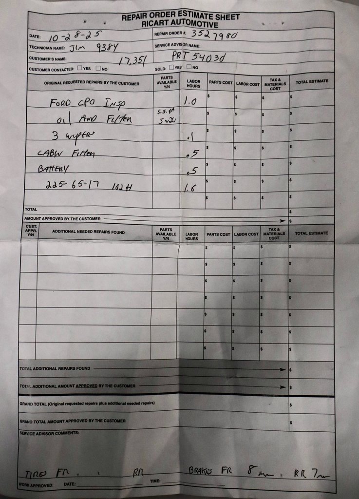 Certified 2022 Ford Escape SE w/ Cold Weather Package image 12