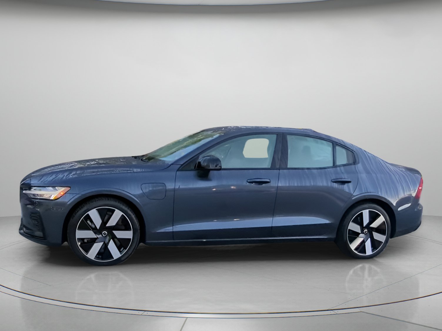 Used 2024 Volvo S60 T8 Ultimate AWD/4WD image 15