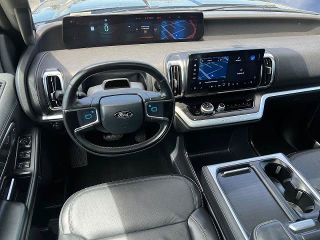 Certified 2025 Ford Expedition Max Platinum w/ Stealth Performance Package AWD/4WD image 14