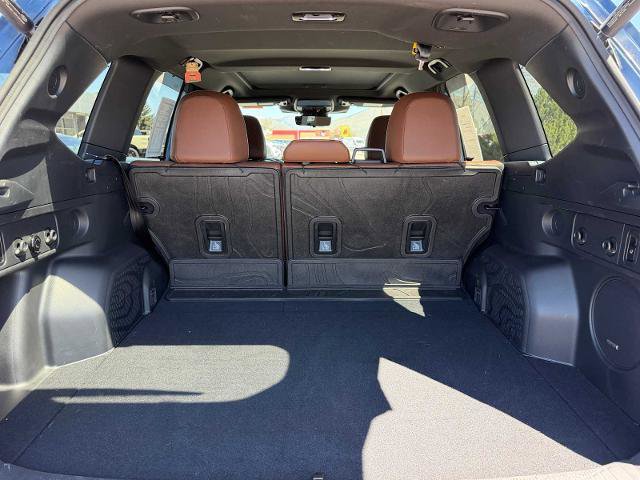 Used 2025 Subaru Forester Touring AWD/4WD image 10