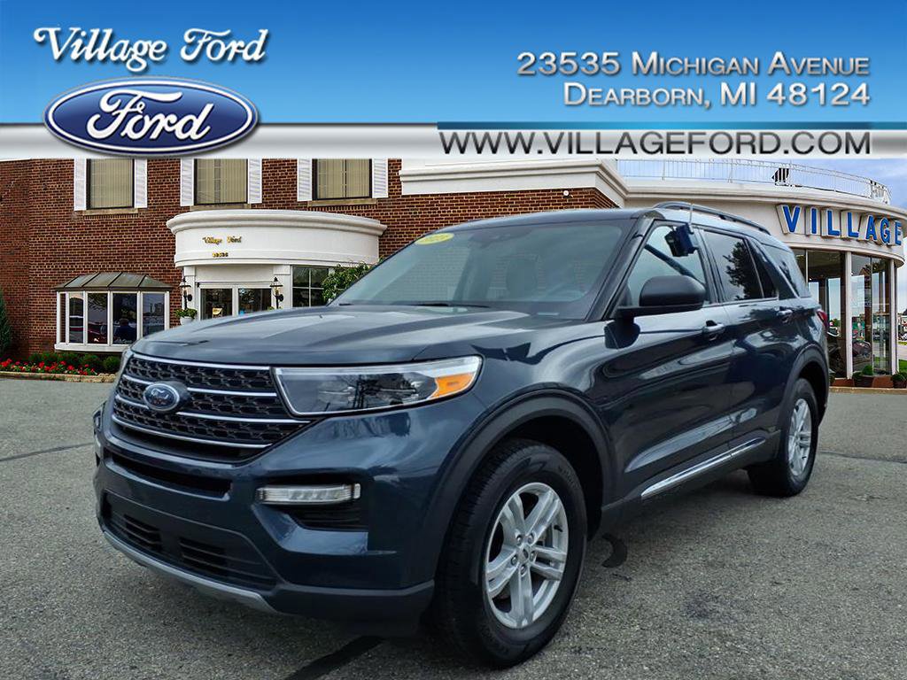 Certified 2023 Ford Explorer XLT w/ Equipment Group 202A image 5