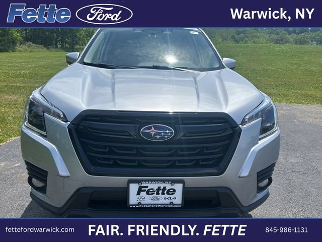 Used 2023 Subaru Forester Premium AWD/4WD image 3