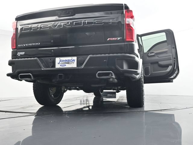 Used 2025 Chevrolet Silverado 1500 RST AWD/4WD image 39