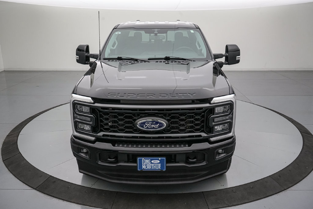 Certified 2023 Ford F250 Lariat w/ Sport Appearance Package AWD/4WD image 10
