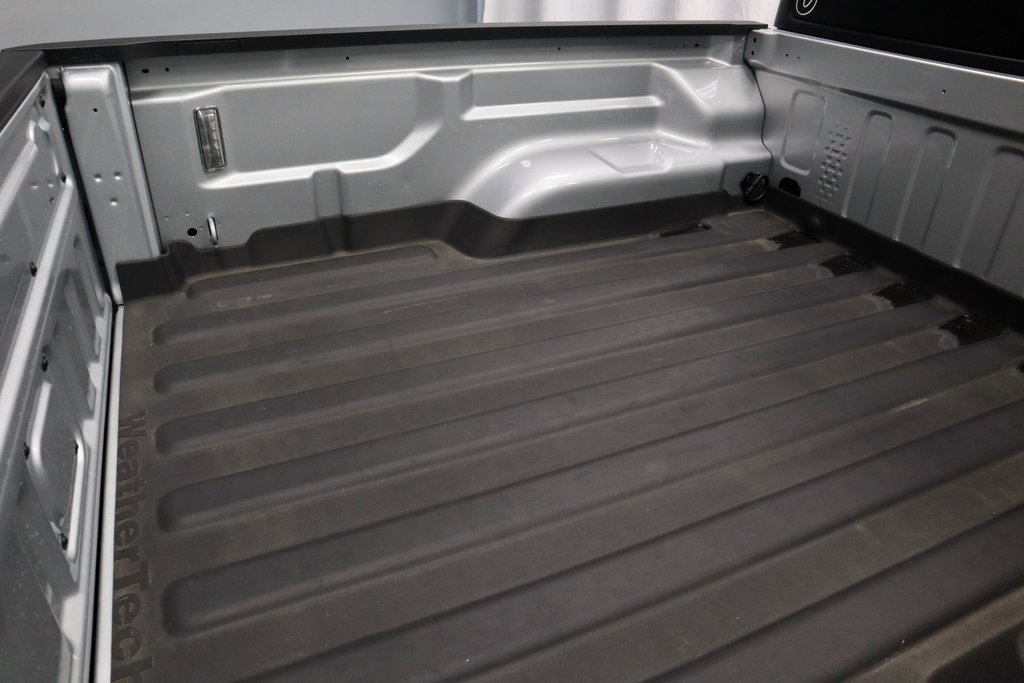 Used 2023 Jeep Gladiator Sport image 14