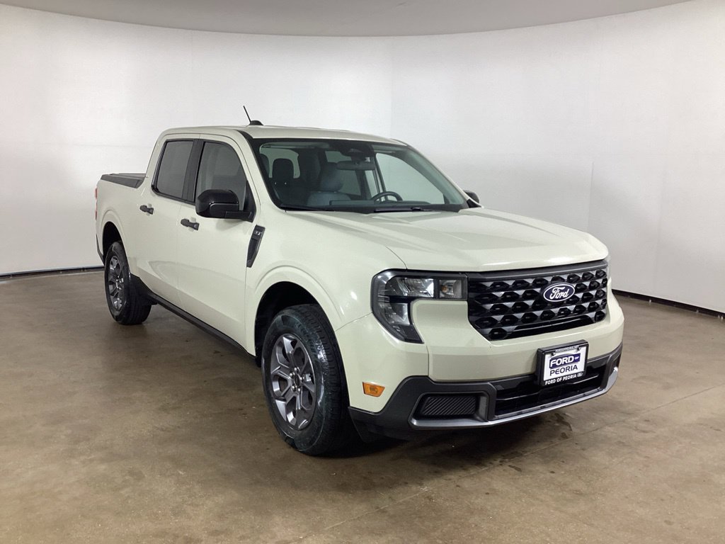 Certified 2025 Ford Maverick XLT w/ XLT Luxury Package AWD/4WD image 3