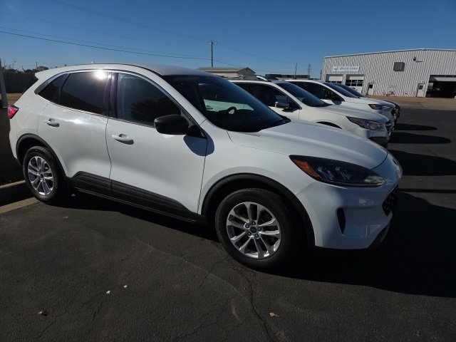 Certified 2022 Ford Escape SE