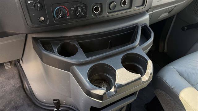 Certified 2018 Ford E-350 and Econoline 350 Super Duty RWD image 22