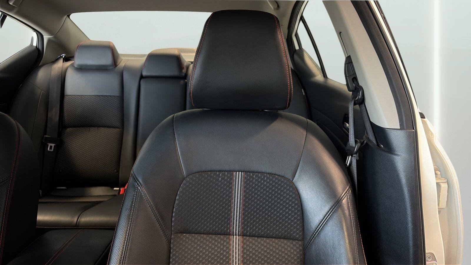 Used 2024 Nissan Altima 2.5 SR FWD image 26