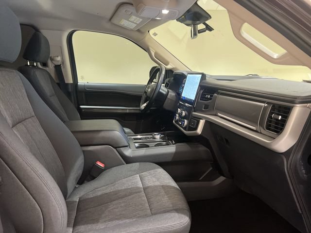 Certified 2023 Ford Expedition XLT RWD image 26