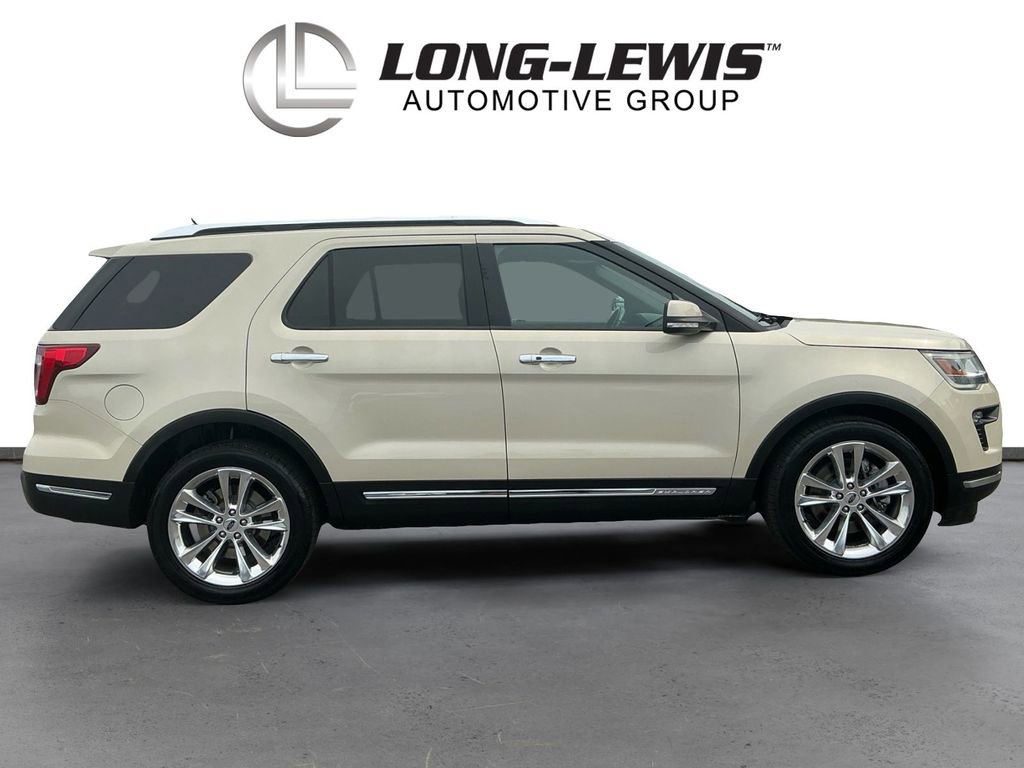 Certified 2018 Ford Explorer Limited FWD image 8