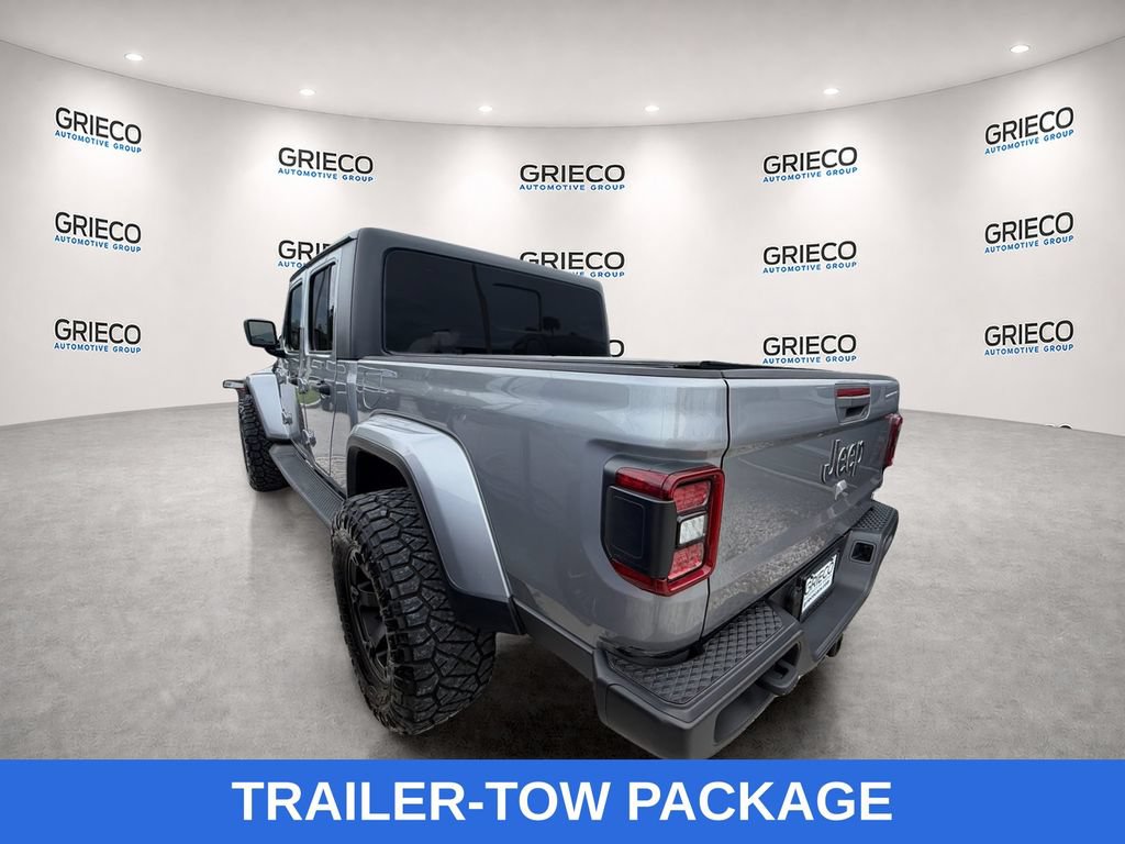 Used 2020 Jeep Gladiator Overland AWD/4WD image 4
