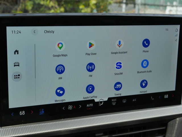 Certified 2025 Ford Explorer Platinum w/ Ultimate Package image 20