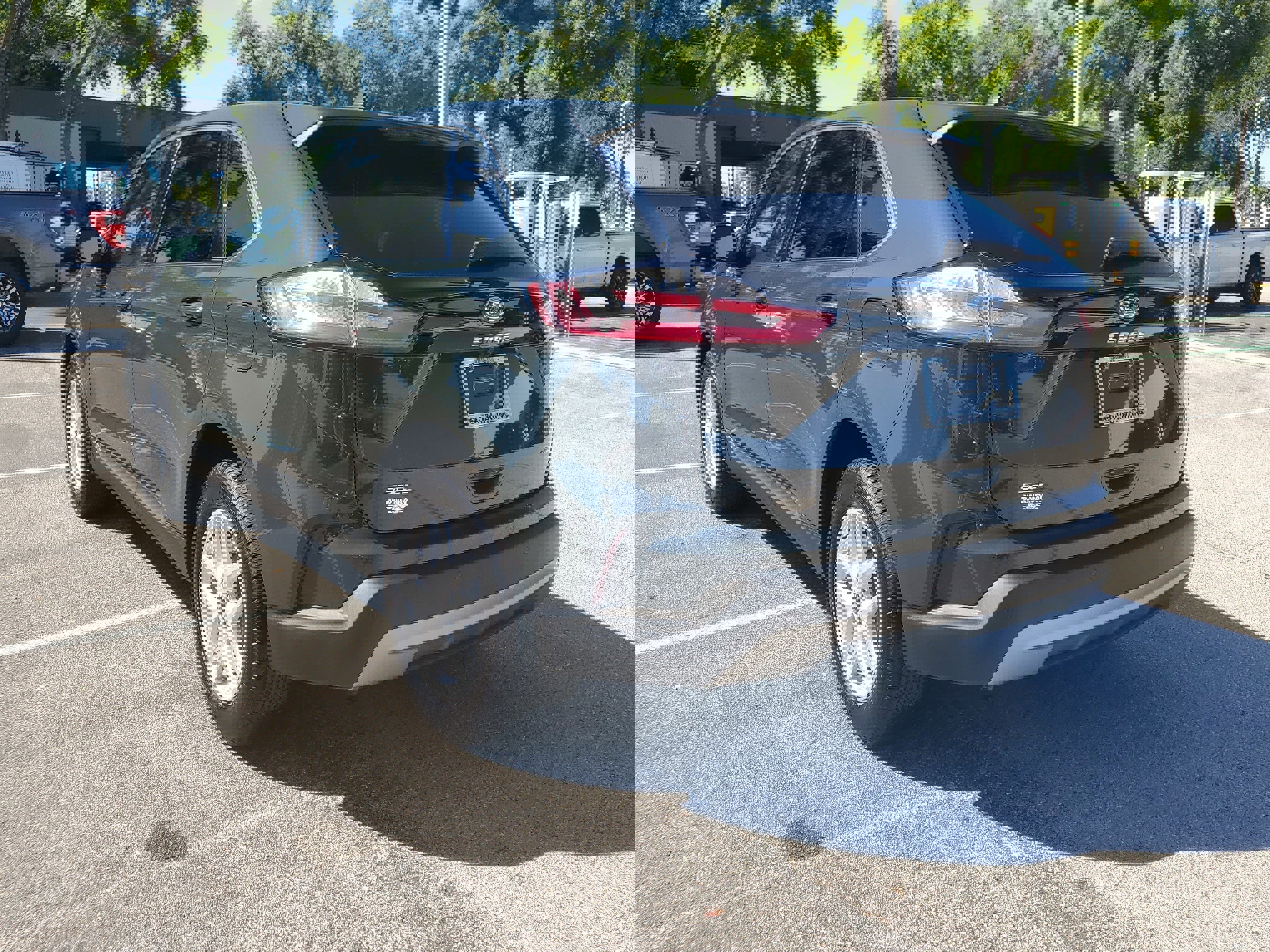 Certified 2023 Ford Edge SEL w/ Convenience Package image 3