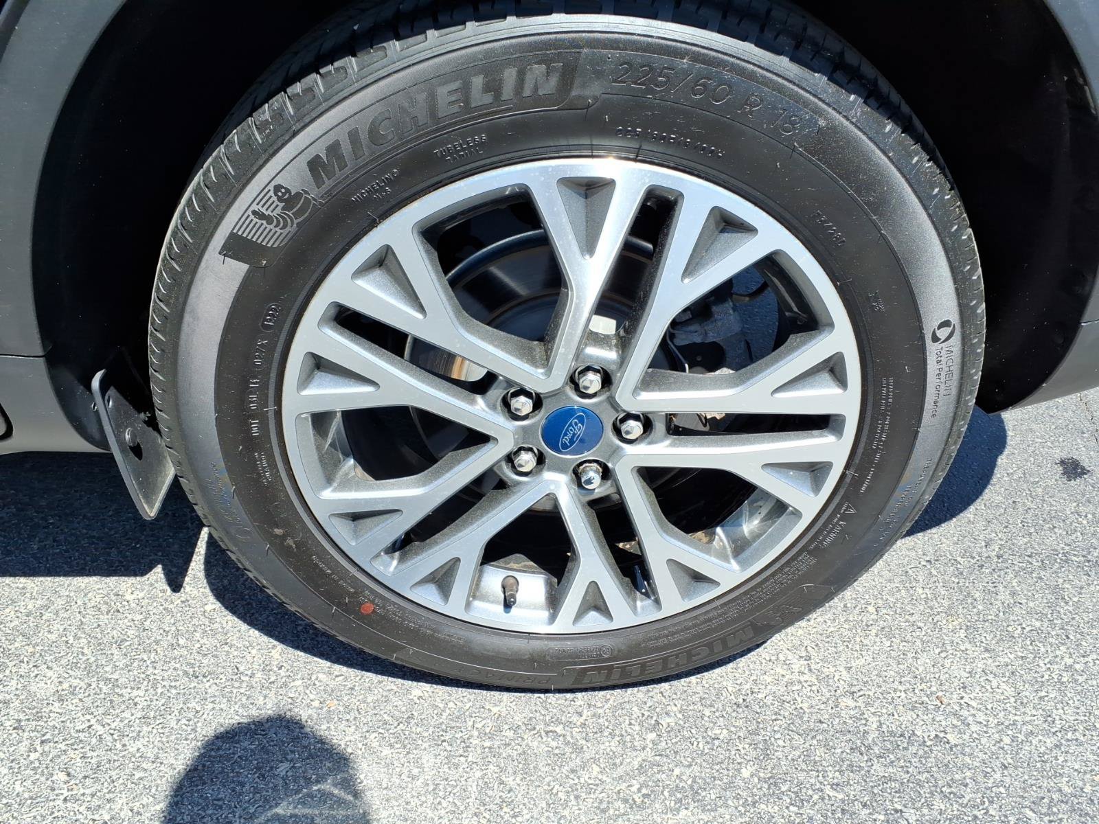 Certified 2022 Ford Escape SEL AWD/4WD image 12