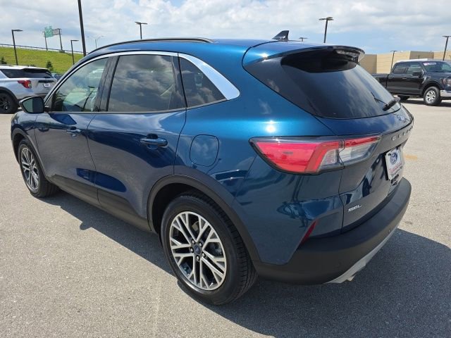 Certified 2020 Ford Escape SEL FWD image 3