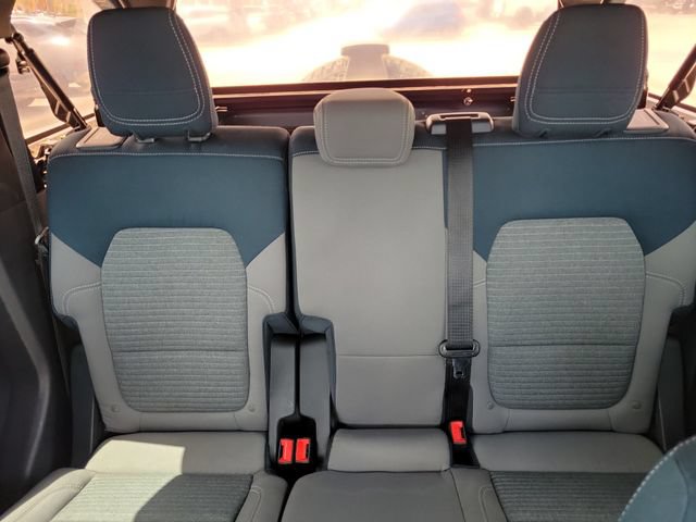 Certified 2022 Ford Bronco Outer Banks w/ Sasquatch Package AWD/4WD image 18