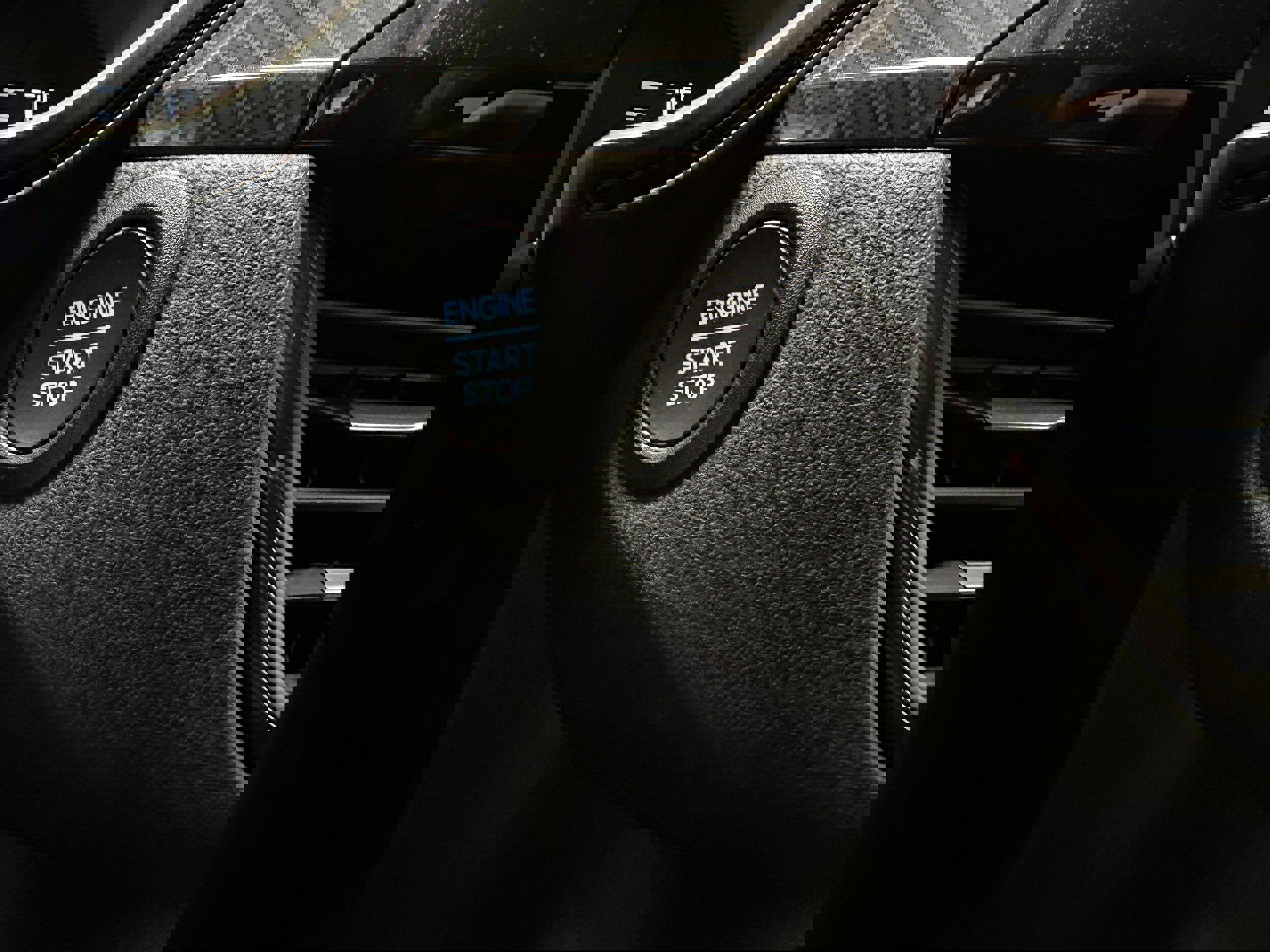 Certified 2024 Ford Escape ST-Line image 20