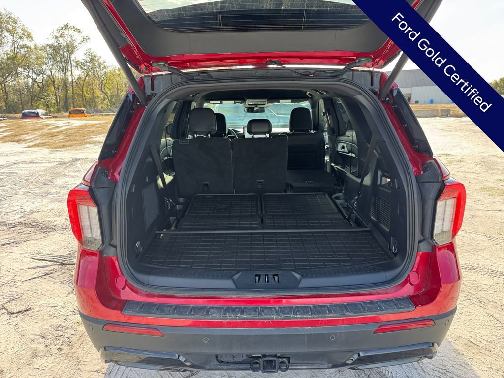 Certified 2025 Ford Explorer ST-Line w/ Premium Package image 28
