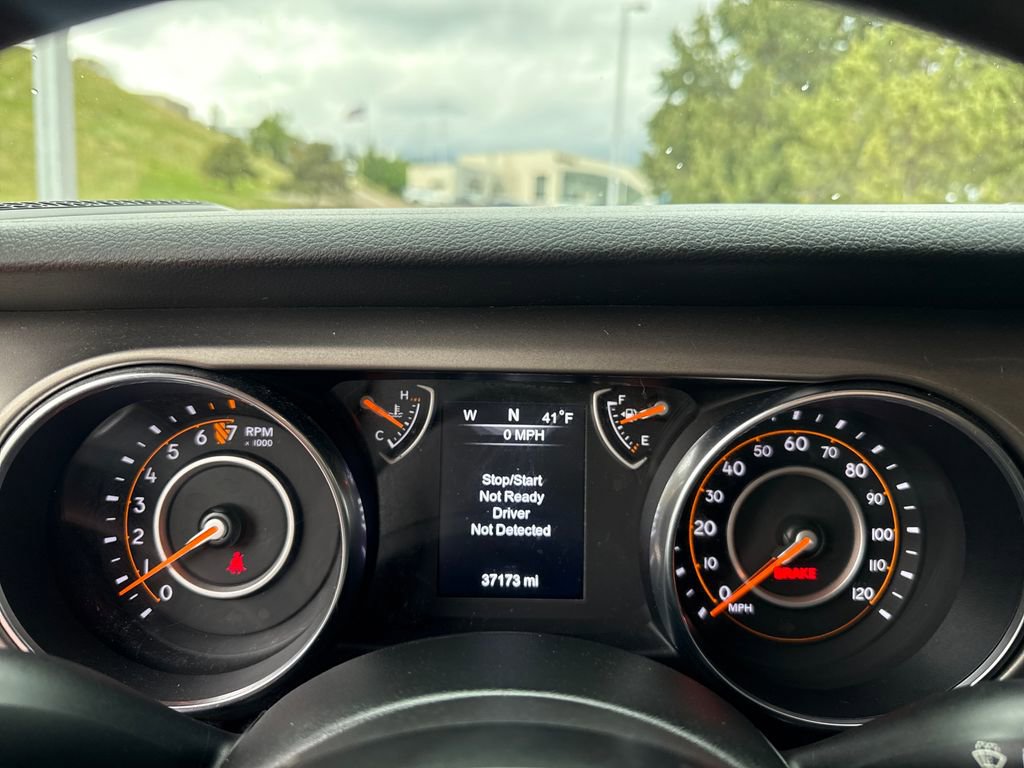 Used 2019 Jeep Wrangler Sport AWD/4WD image 17