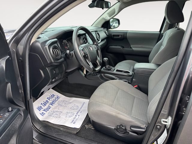 Used 2022 Toyota Tacoma SR AWD/4WD image 9