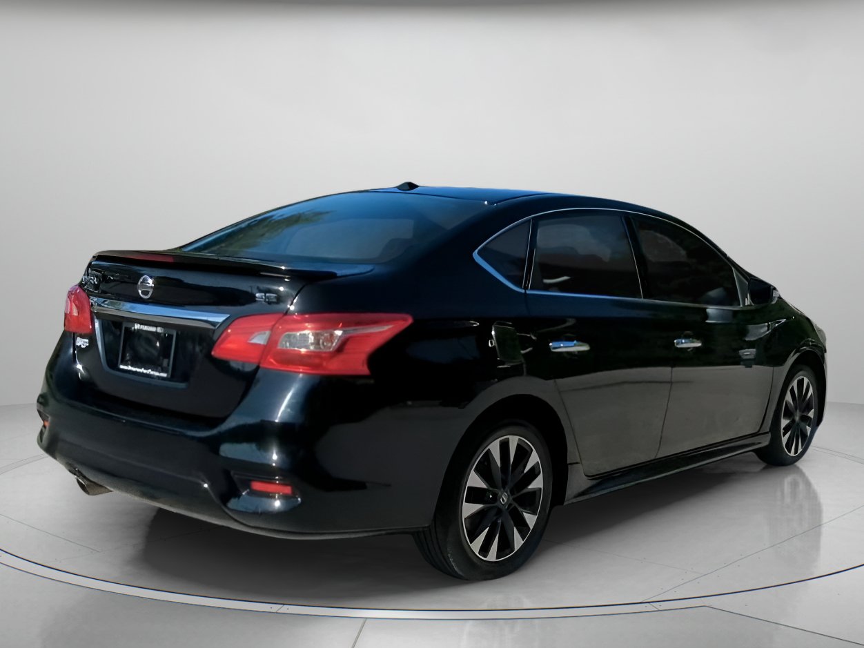Used 2019 Nissan Sentra SR FWD image 27