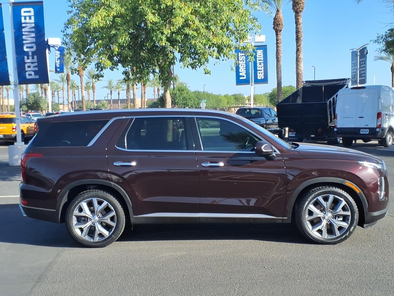 Used 2020 Hyundai Palisade SEL FWD image 3