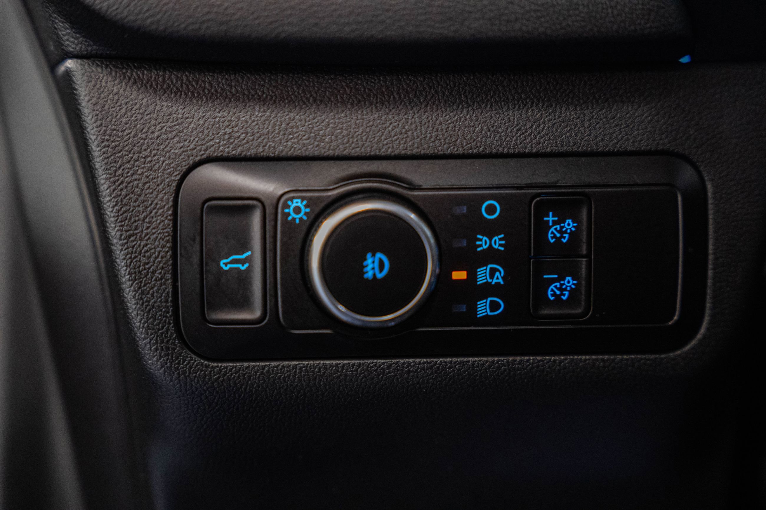 Certified 2023 Ford Escape ST-Line Select w/ Tech Pack #2 image 46