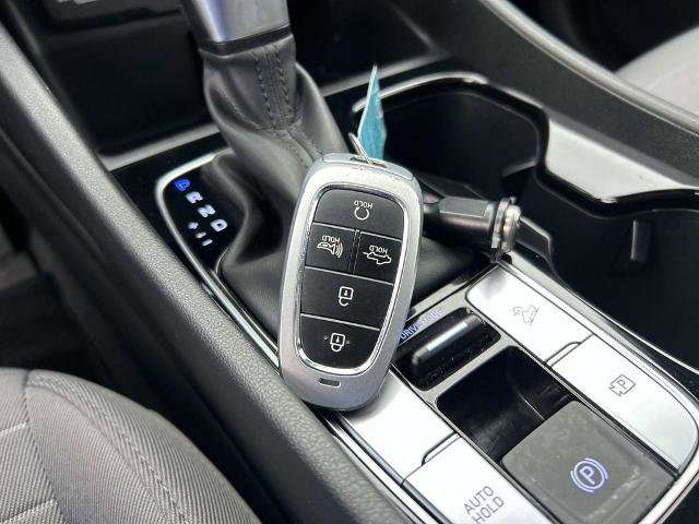 Used 2024 Hyundai Santa Cruz SEL w/ Activity Package image 32