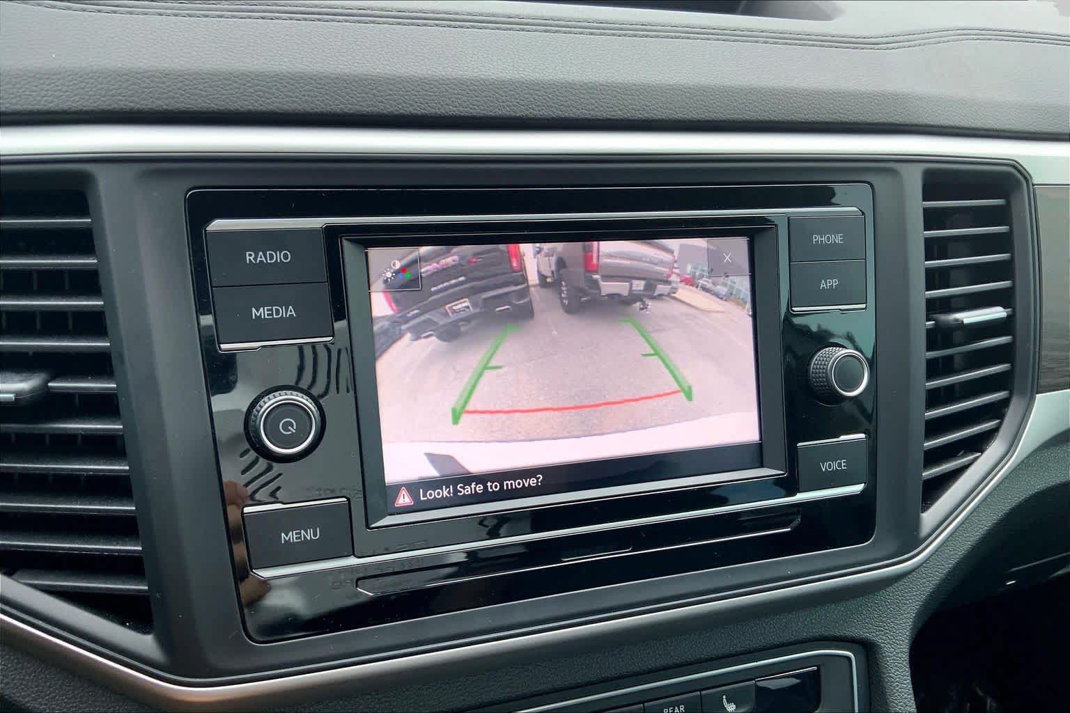 Used 2022 Volkswagen Atlas SE FWD image 27