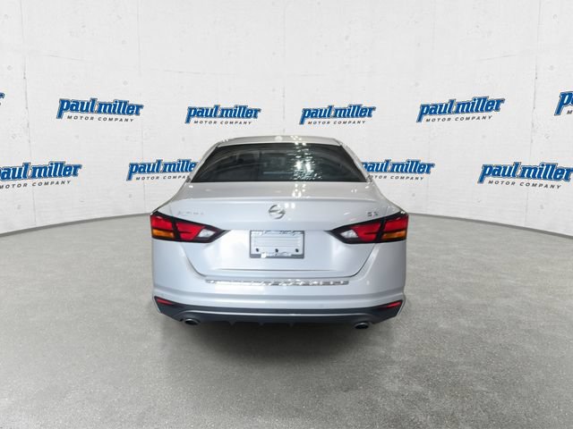 Used 2020 Nissan Altima 2.5 SR FWD image 10