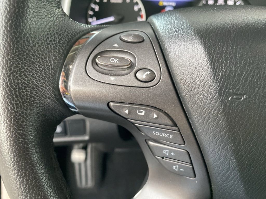 Used 2023 Nissan Murano SV image 28