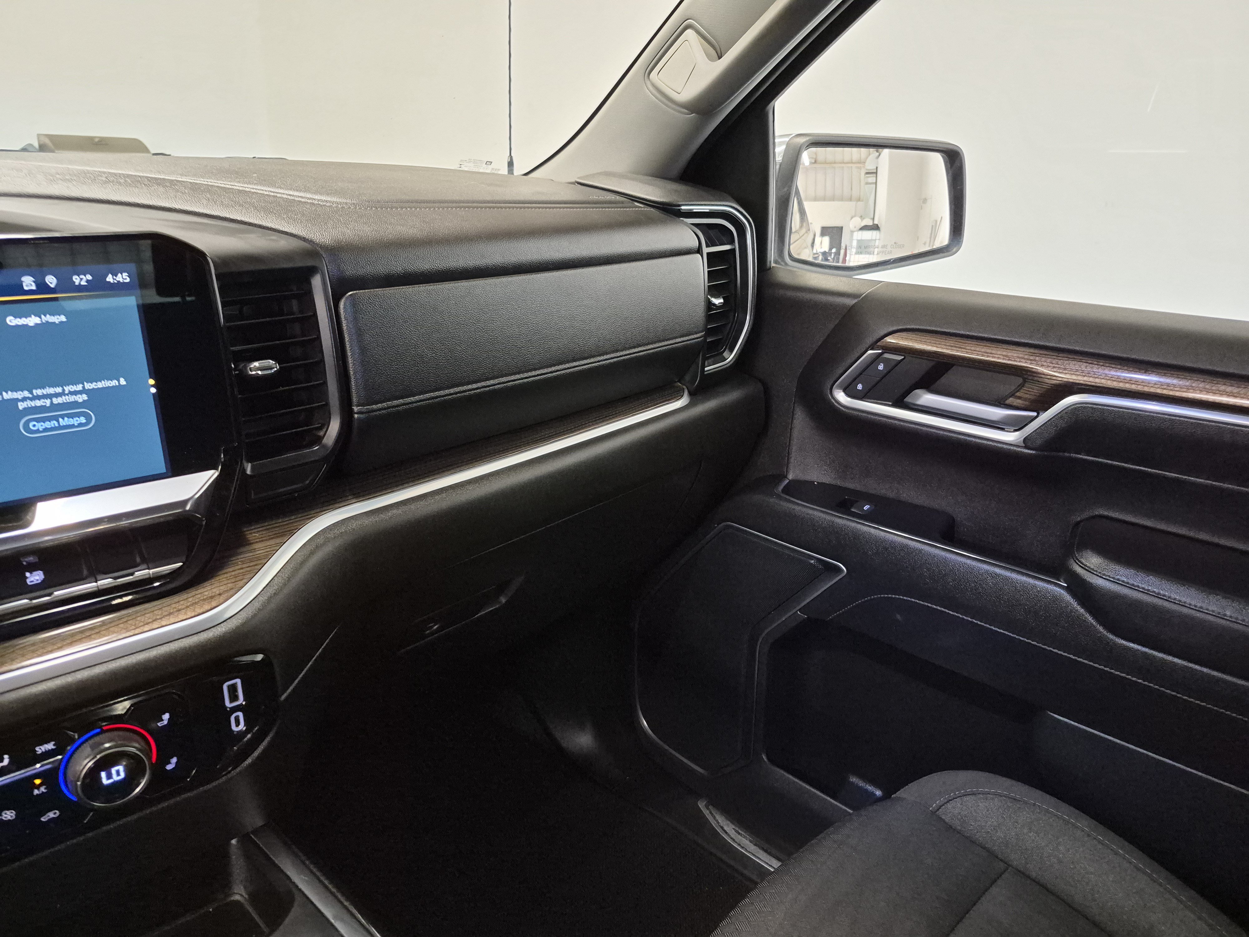 Used 2022 Chevrolet Silverado 1500 LT w/ LPO, Dark Essentials Package AWD/4WD image 20