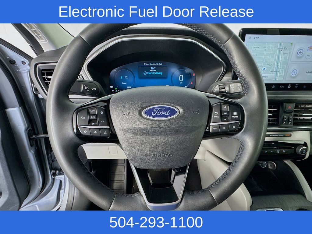 Certified 2023 Ford Escape Platinum FWD image 13