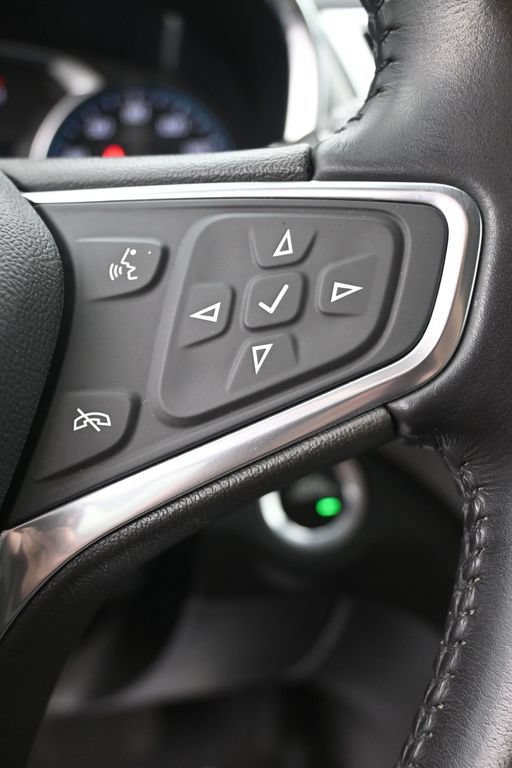 Used 2022 Chevrolet Equinox LT w/ Driver Convenience Package AWD/4WD image 16