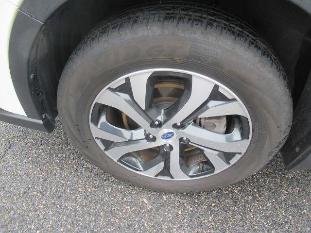 Used 2021 Subaru Outback Limited XT w/ Popular Package #2 AWD/4WD image 11