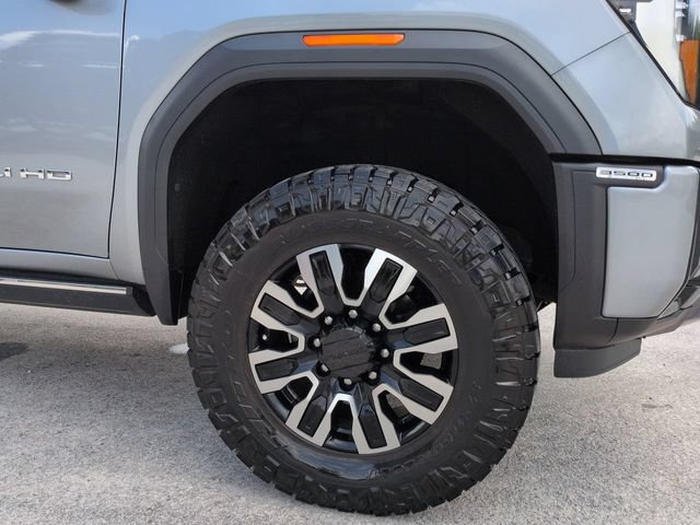 Used 2024 GMC Sierra 3500 Denali Ultimate AWD/4WD image 12