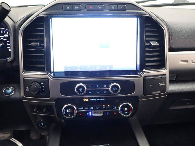 Certified 2022 Ford F250 Platinum w/ FX4 Off-Road Package AWD/4WD image 29