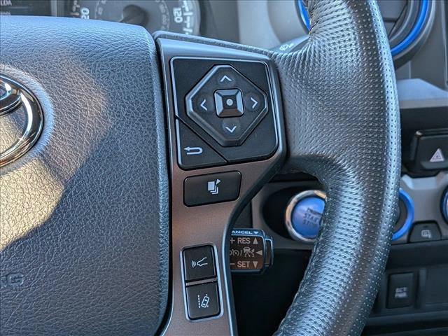 Used 2018 Toyota Tacoma TRD Off-Road AWD/4WD image 12