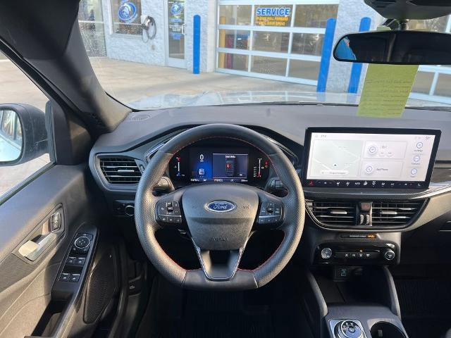 Certified 2023 Ford Escape ST-Line w/ Tech Pack #1 image 16