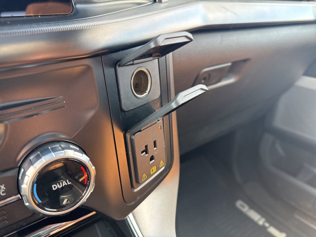 Certified 2023 Ford F150 Platinum w/ Equipment Group 701A High image 36